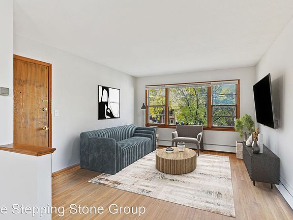 2nd image of 3211 Minnehaha Ave APT 105