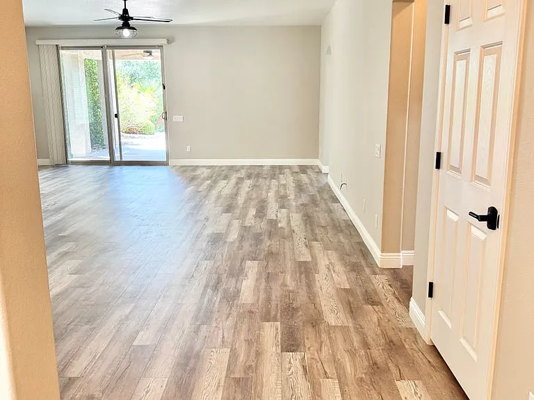 847 E La Costa Pl — Photo 15