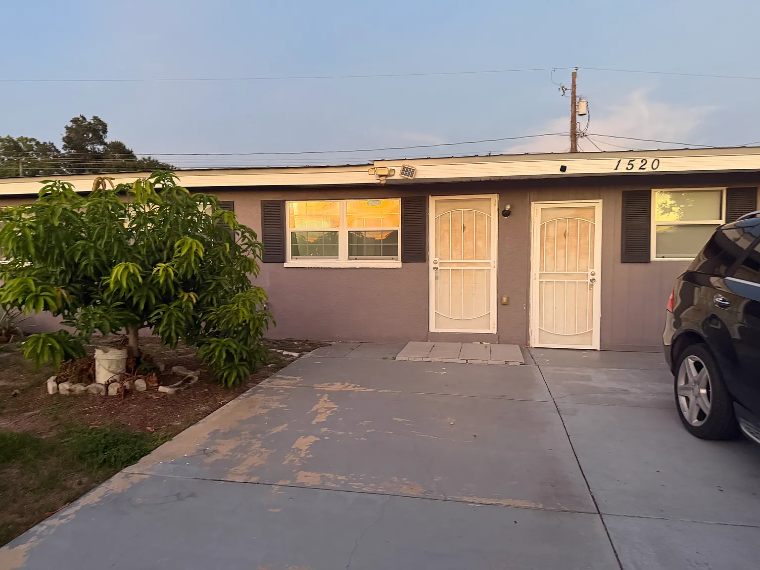 Clair Mel Cir, Tampa — Photo 2