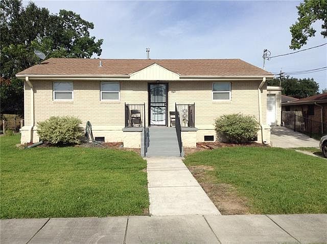 1st image of 4619 Evangeline Dr