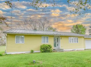 305 Ridge Rd, Quincy, MI 49082