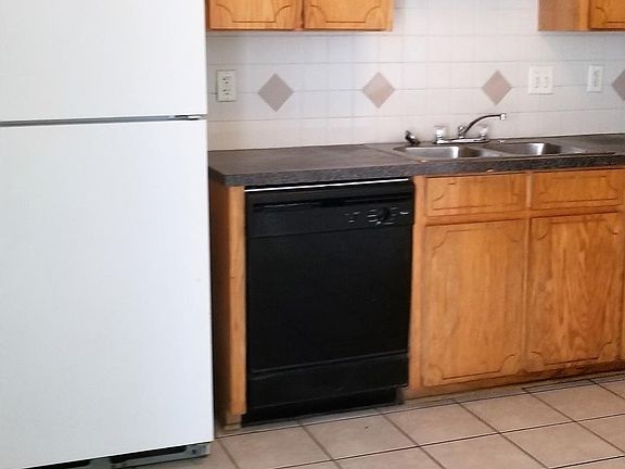 4th image of 3003 Cantabrian Dr APT D