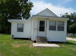 1617 Jake St, Lake Charles, LA 70601