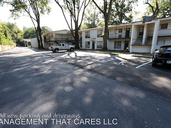 4th image of 300 N Highland St APT 32