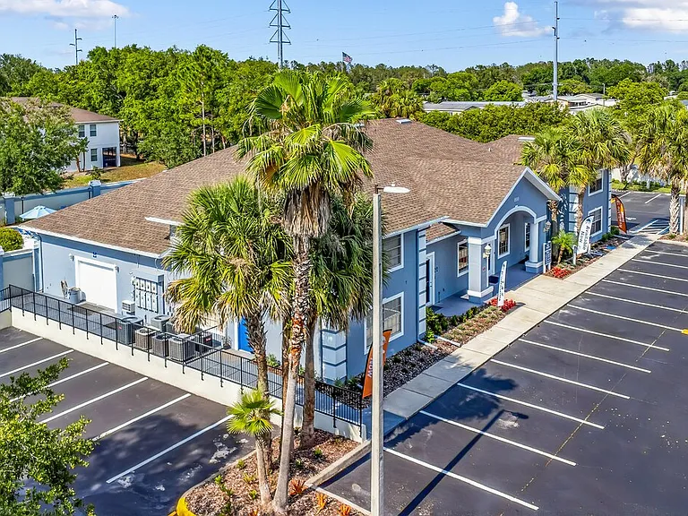 Reserve at Temple Terrace — Photo 40
