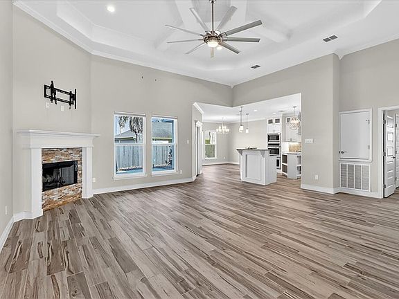 2nd image of 15229 Barataria Dr