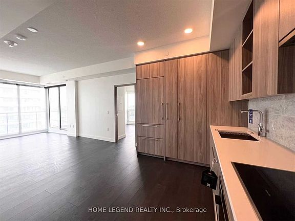 3rd image of 95 McMahon Dr #802