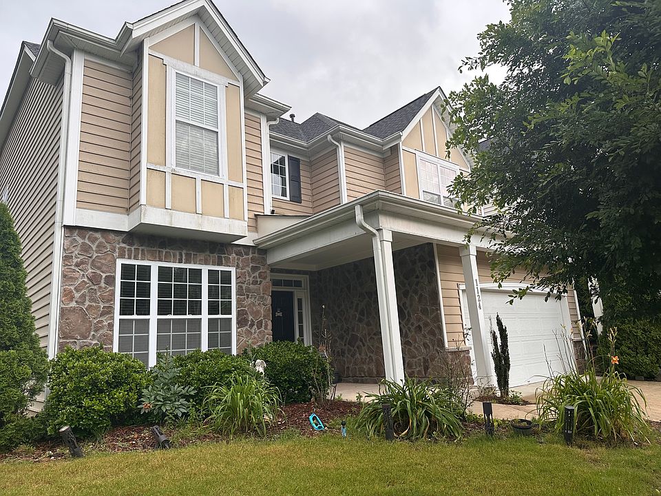 2nd image of 1124 Jewel Creek Dr