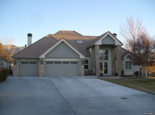 411 Gleneagles Ct, Dayton, NV 89403