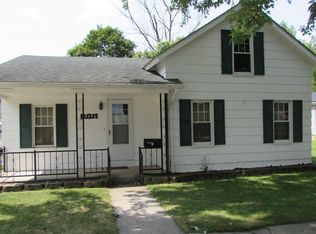 12735 Crane St, Carleton, MI 48117