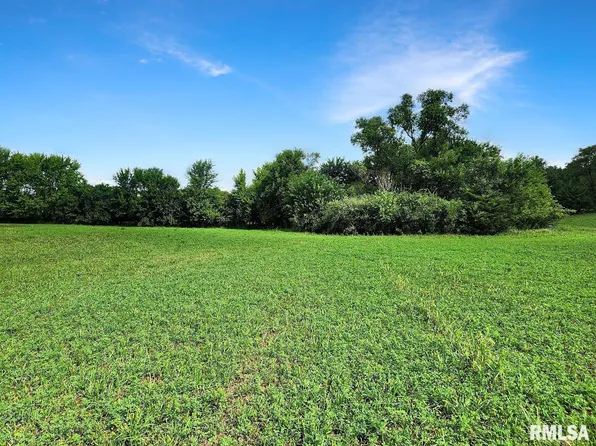 812 N Greengold Rd, Hanna City, IL 61536