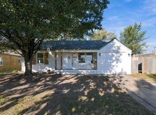 601 S Calhoun Dr, Wichita, KS 67207