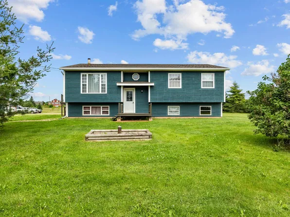 1366 Pownal Rd, Bedford Parish, PE C1B 0P6