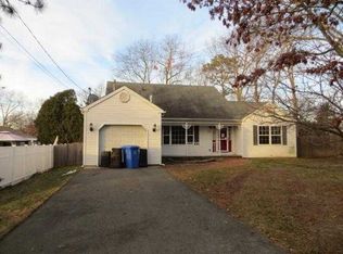 204 Steering Ln, Manahawkin, NJ 08050