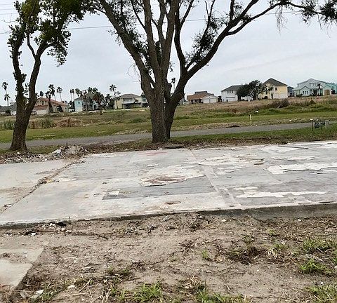 4th image of 126 Palm Dr