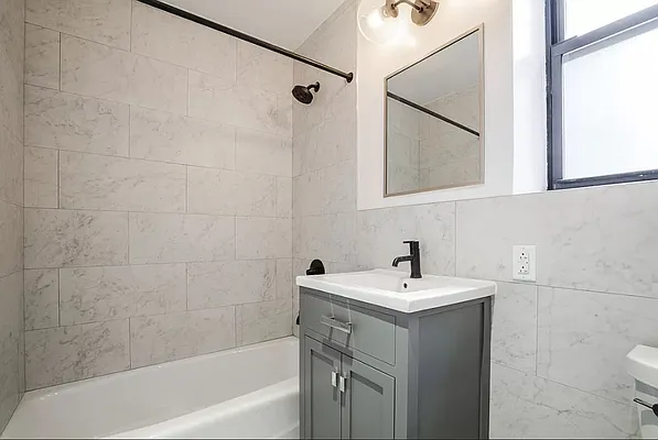 Rented by Dalan Rentals | media 21