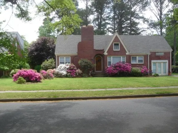 1045 N Lexan Cres, Norfolk, VA 23508