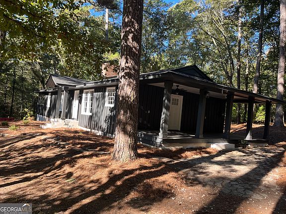 3rd image of 2422 Williams Mill Rd