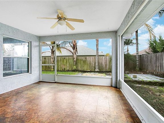 2nd image of 1391 Wildberry Ln