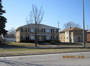 4665 N 76th St APT 2, Milwaukee, WI 53218