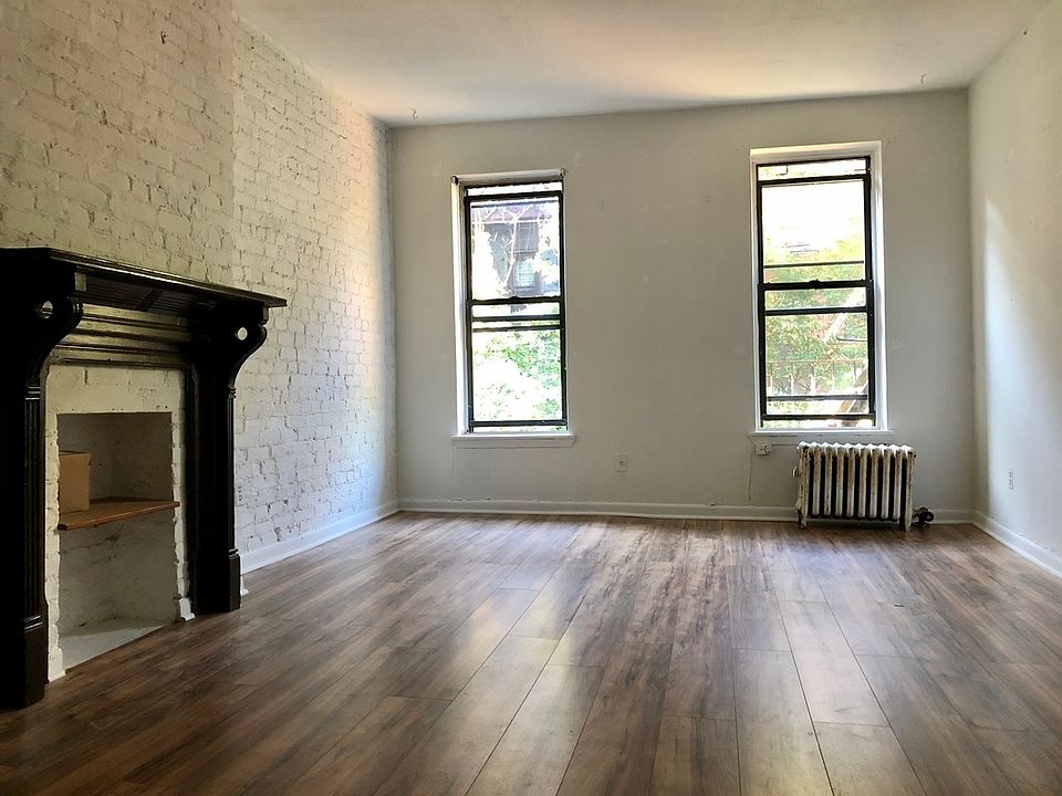 1st image of 428 W 46th St APT 1C