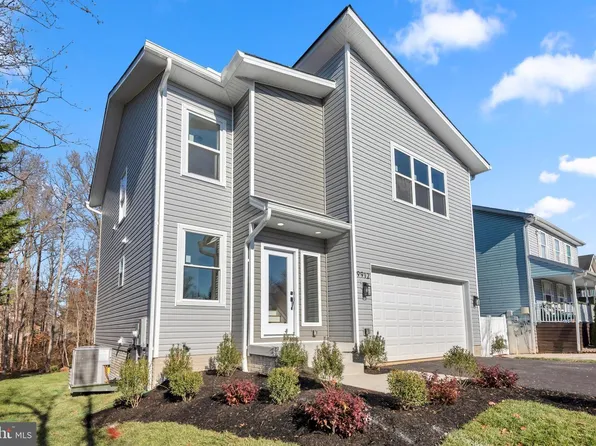 9912 Ridge St, Lanham, MD 20706