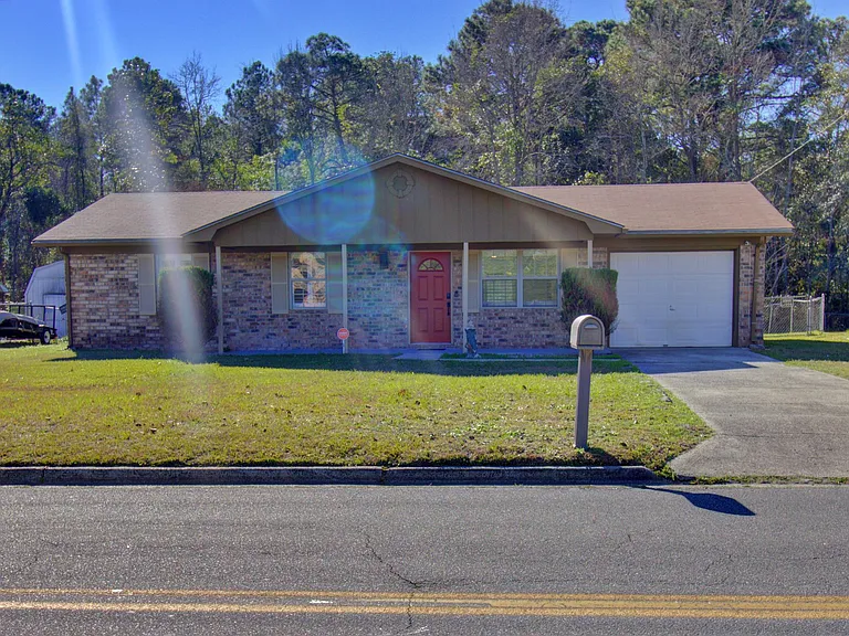 117 Glenn Bryant Rd — Photo 1