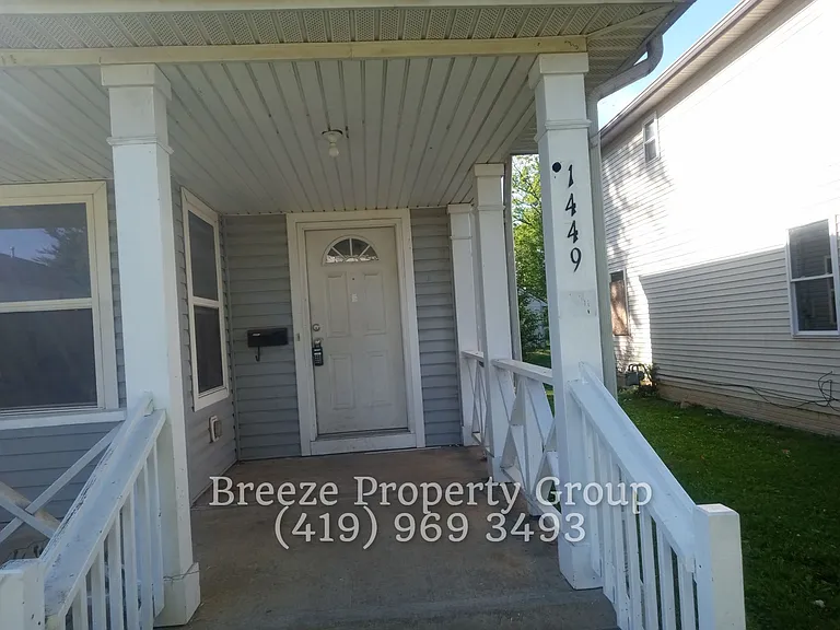 1449 N Huron St — Photo 1