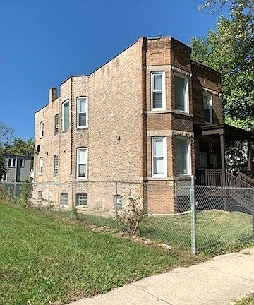 2nd image of 11808 S Wallace St