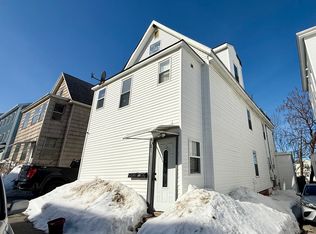 21 Mott St, Worcester, MA 01604