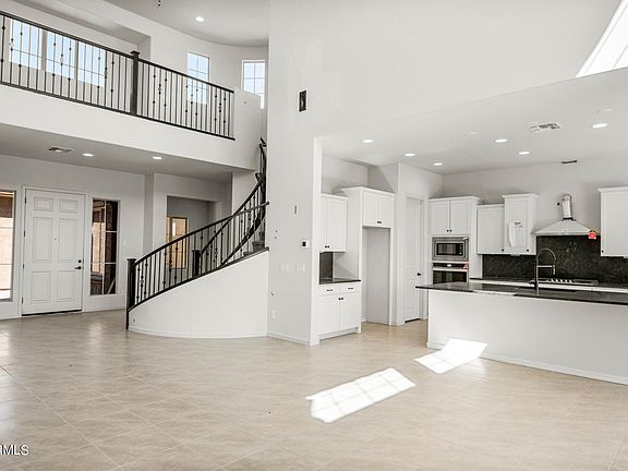5th image of 22453 E ORCHARD Lane