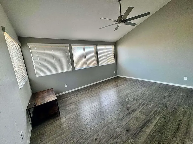 1837 Milbank Rd — Photo 29