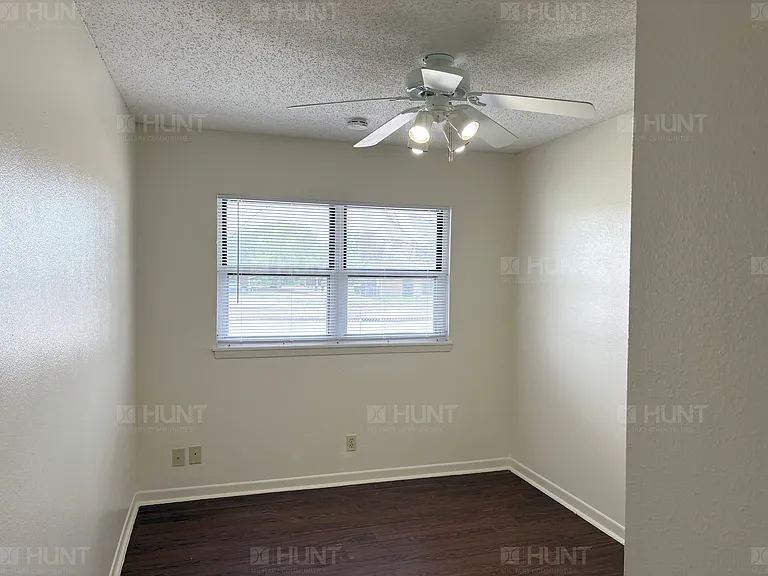 8158B Farrow St — Photo 9