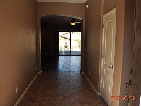 4th image of 14271 S 181st Dr