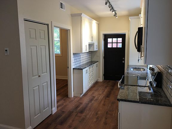2nd image of 517 N Saint Clair St #2