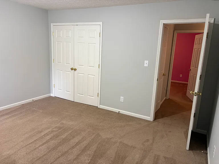 9406 Harlow Ct — Photo 20