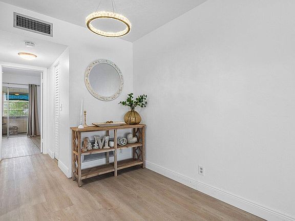 4th image of 3280 Lake Osborne Drive #209
