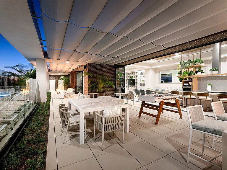 The Retreat Indoor Outdoor Rooftop Lounge