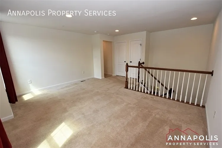 7946 Monrovia Dr — Photo 13