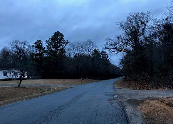 2nd image of 1400 Little Fork Rd