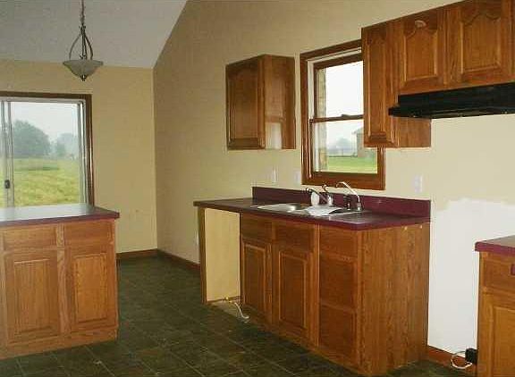 5th image of 10800 S County Road 600w