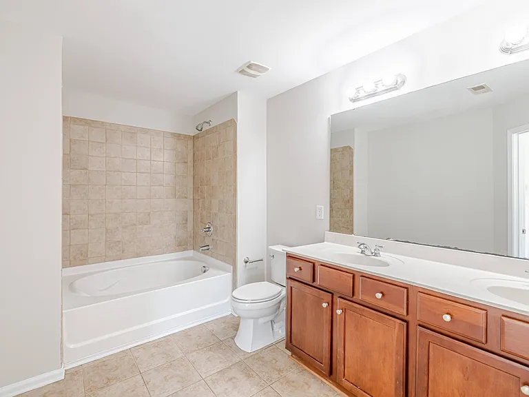 14106 Winford Ln — Photo 20