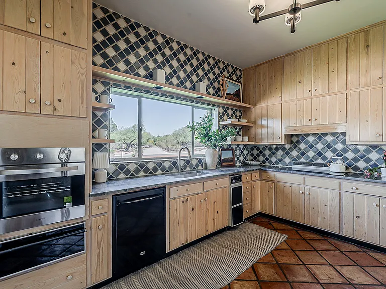 6498 E Santa Elena — Photo 15