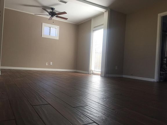 3rd image of 640 Lake Maggiore Blvd S