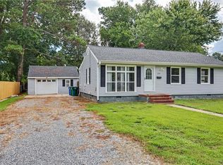 206 Pine Grove Rd, Newport News, VA 23601