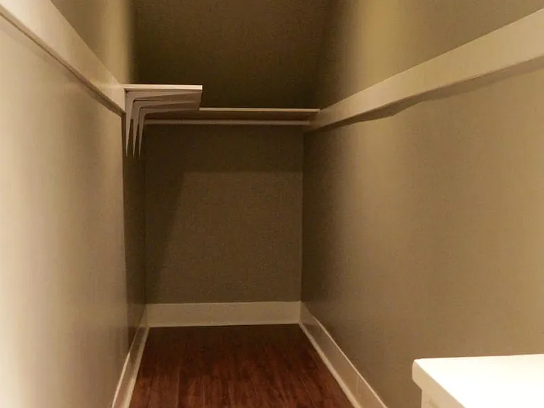 XL walk in closet