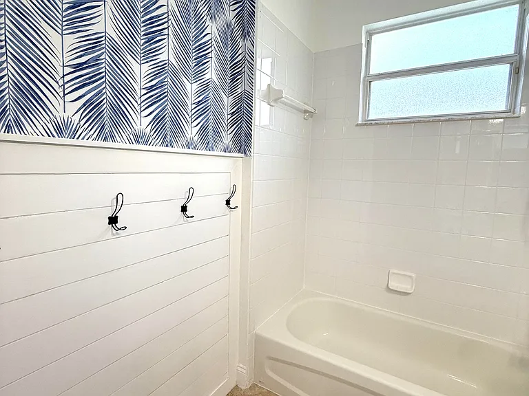 1672 Turnstone Way — Photo 36