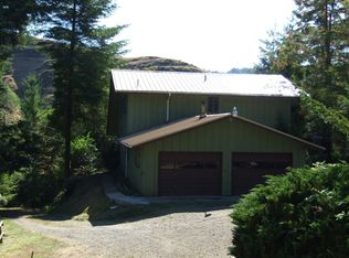96423 Shutter Creek Ln, North Bend, OR 97459