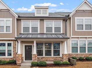 1216 Metropolitan Dr, Durham, NC 27713