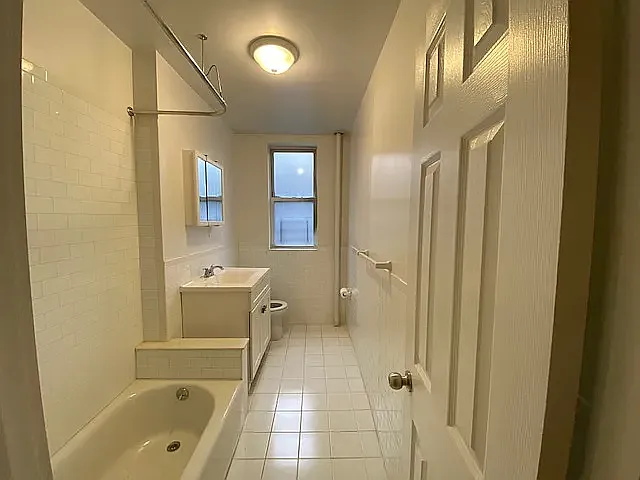 461 Fort Washington Avenue — Photo 4